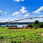 Gizycko - Zywki, Masuria Village, Caloroczne Z Widokiem Na Jezioro * Zywki