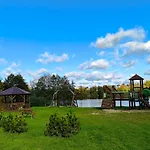 Gizycko - Zywki, Masuria Village, Caloroczne Z Widokiem Na Jezioro Zywki