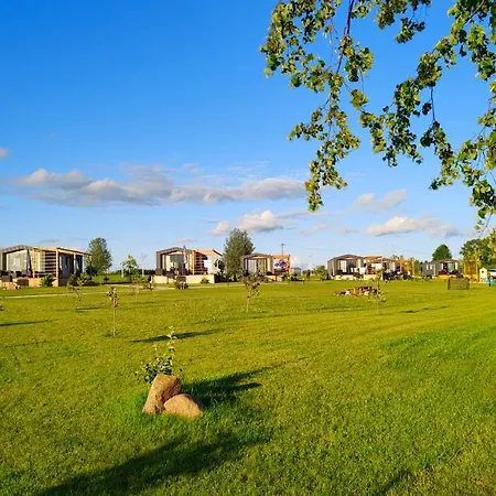 Gizycko - Zywki, Masuria Village, Caloroczne Z Widokiem Na Jezioro Holiday park Zywki