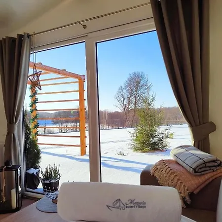 Gizycko - Zywki, Masuria Village, Caloroczne Z Widokiem Na Jezioro * Zywki