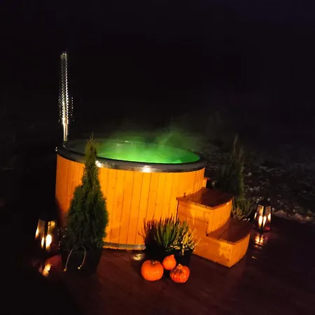 Gizycko - Zywki, Masuria Village, Caloroczne Z Widokiem Na Jezioro Holiday park *