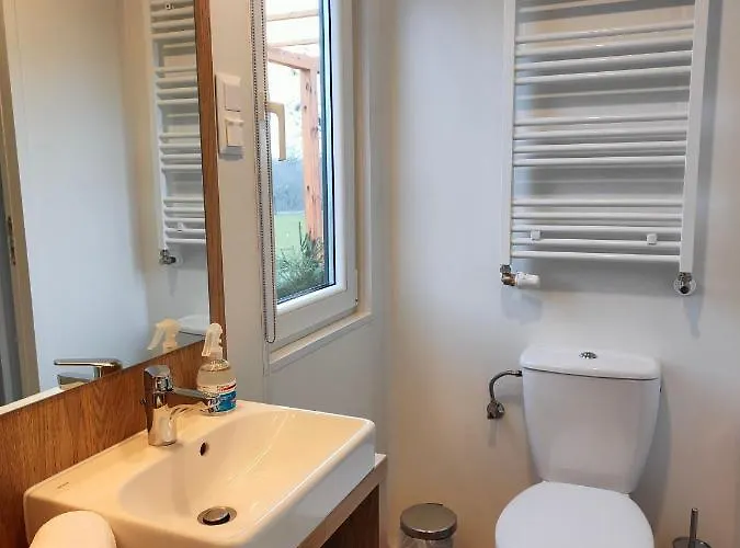 Ferienpark Gizycko - Zywki, Masuria Village, Caloroczne Z Widokiem Na Jezioro Zywki